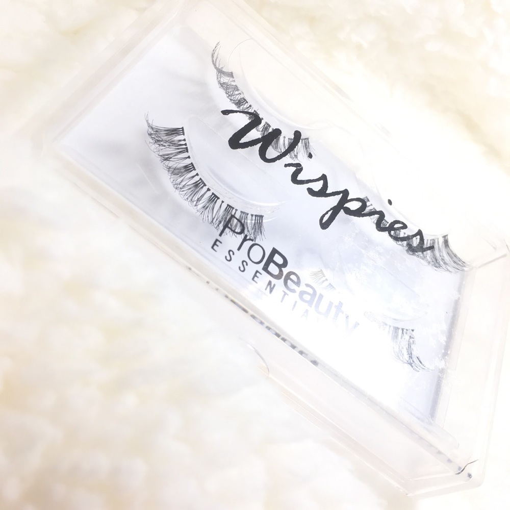 2 Pairs Of Wispie’s ProBeauty Essentials Lashes
